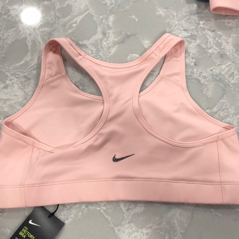 Women’s Nike glitter bra XL - Picture 3 of 4